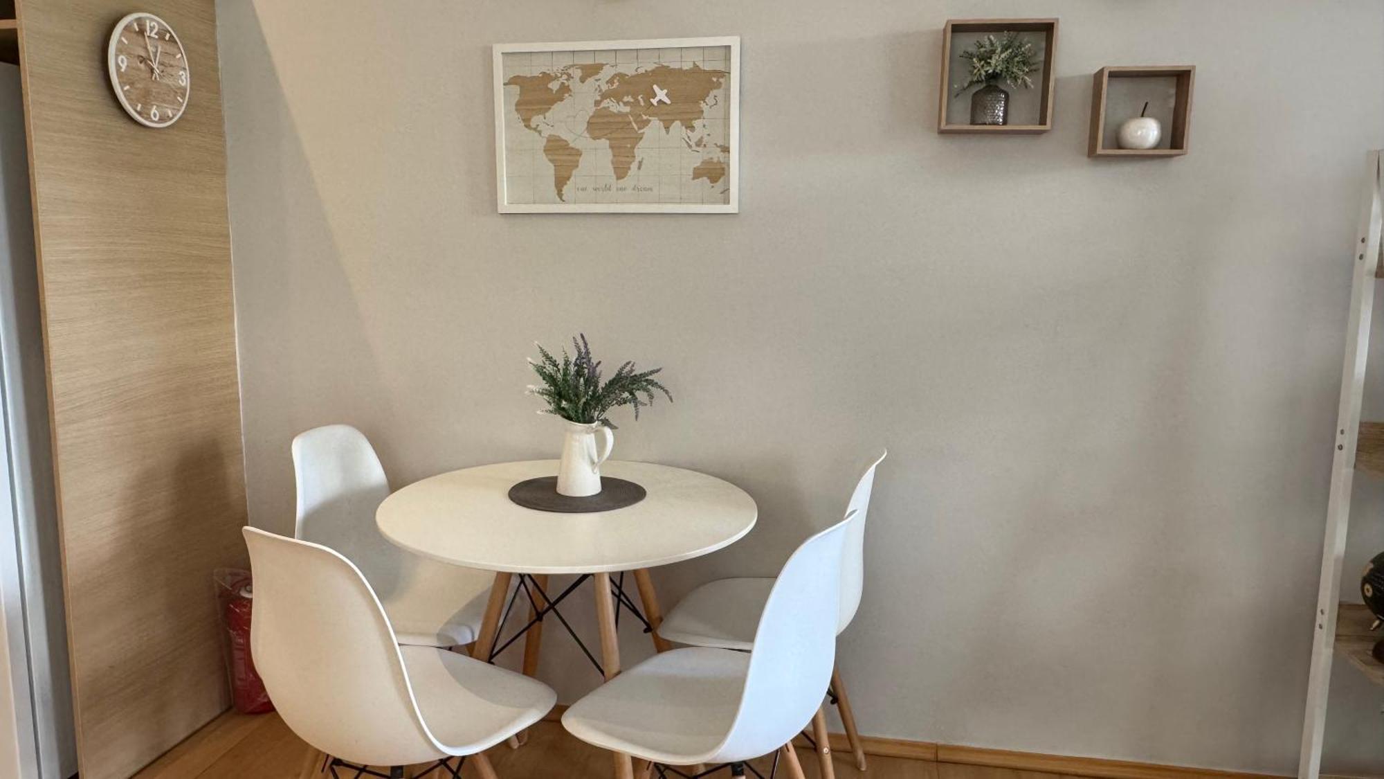 Elegant Glyfada Apartment-Private Garden-Near Metro Athen Eksteriør billede